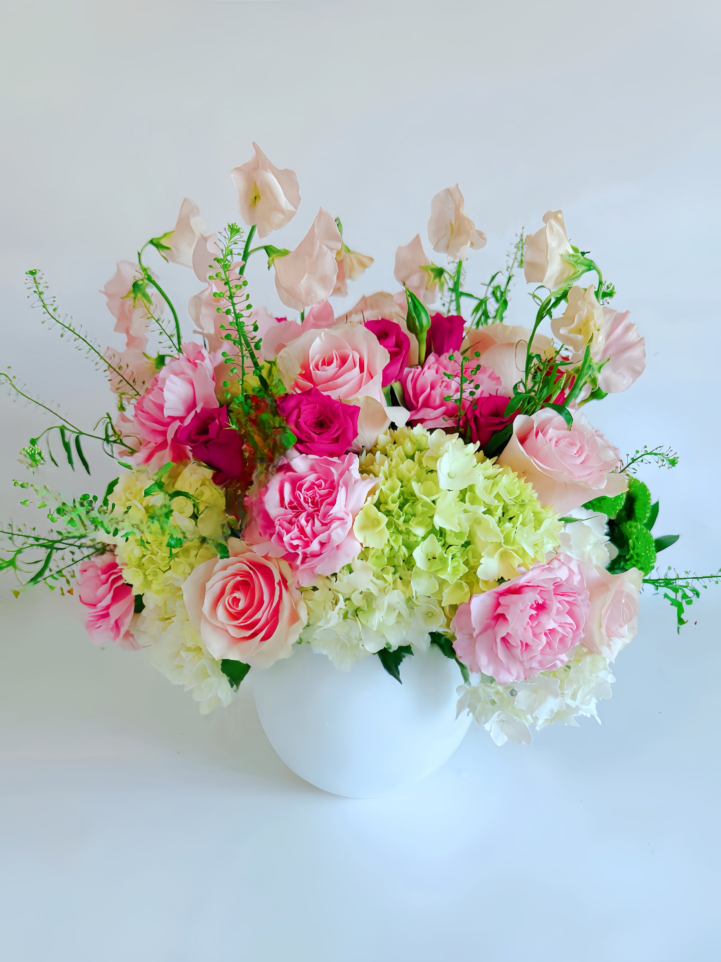 Soft Bloom - Short Flower vase arrangement