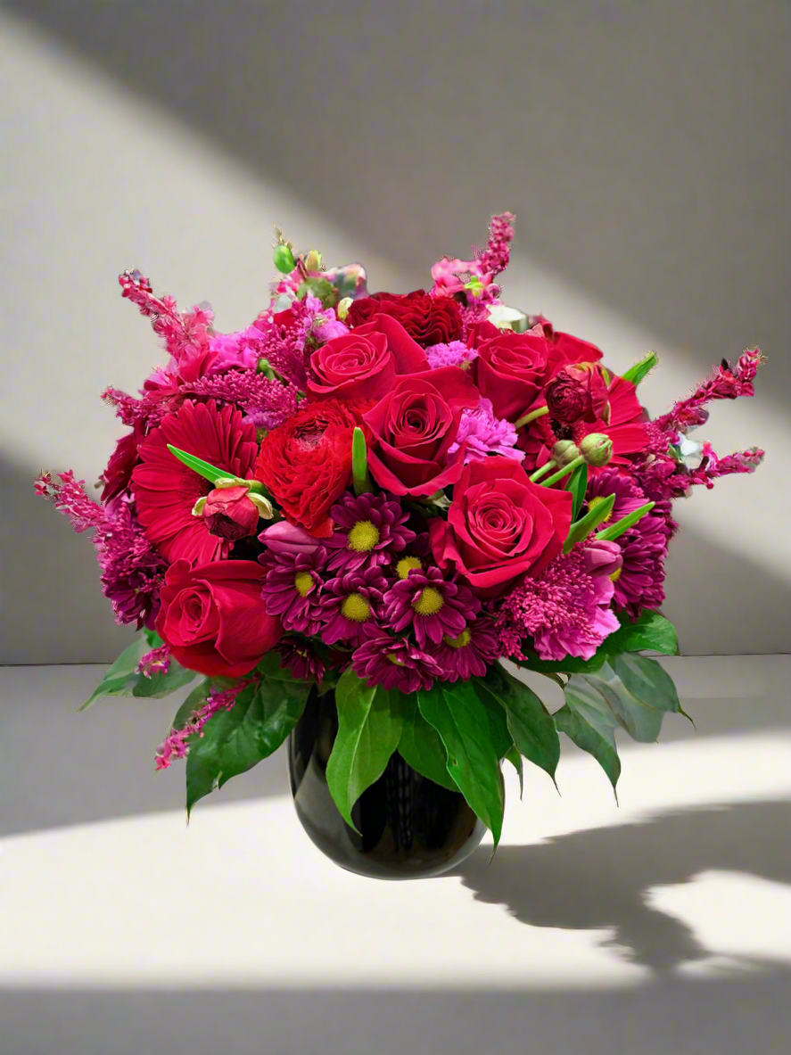 Royal Amber-Short flower vase arrangement
