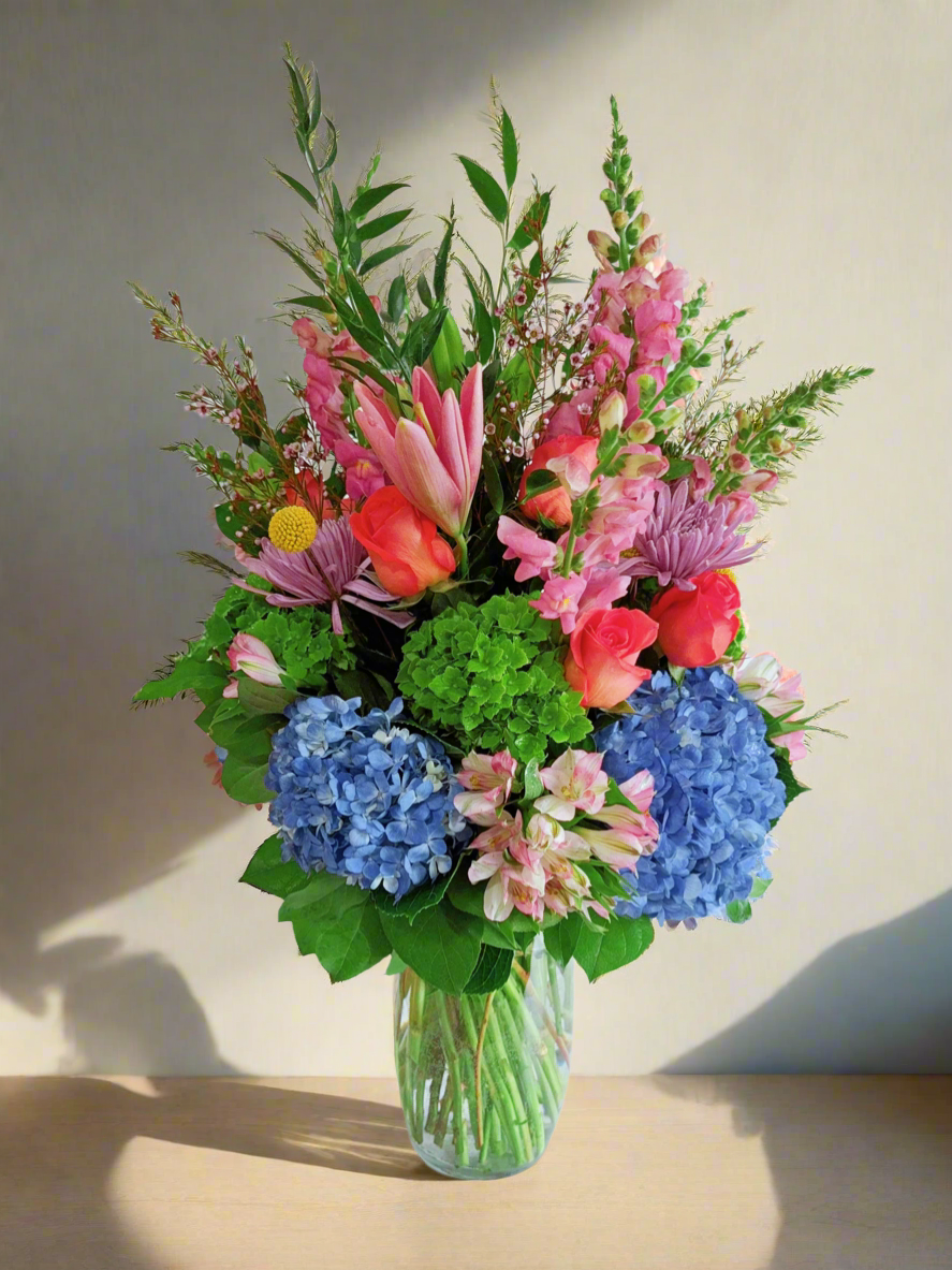 Ocean Breeze-Vase arrangement